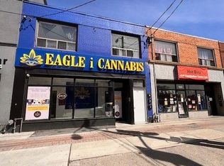 1982 Eglinton Ave W #2, Toronto, ON M6E 2J9