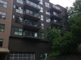 701 Galer St APT 202, Seattle, WA 98109