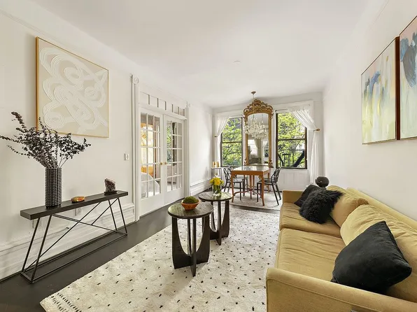 504 W 111th St APT 35, New York, NY 10025