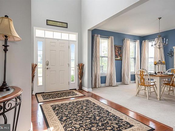 5th image of 311 Oakmont Ave