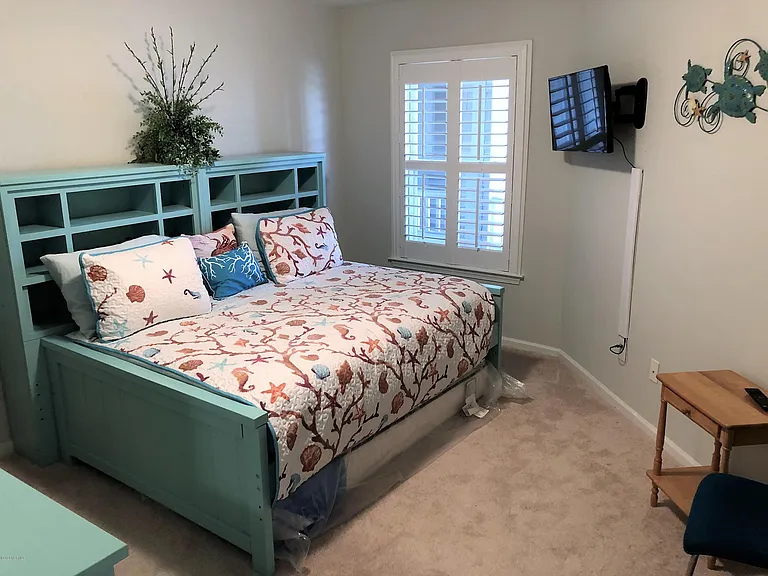 633 Spencer Farlow Dr #20 — Photo 24