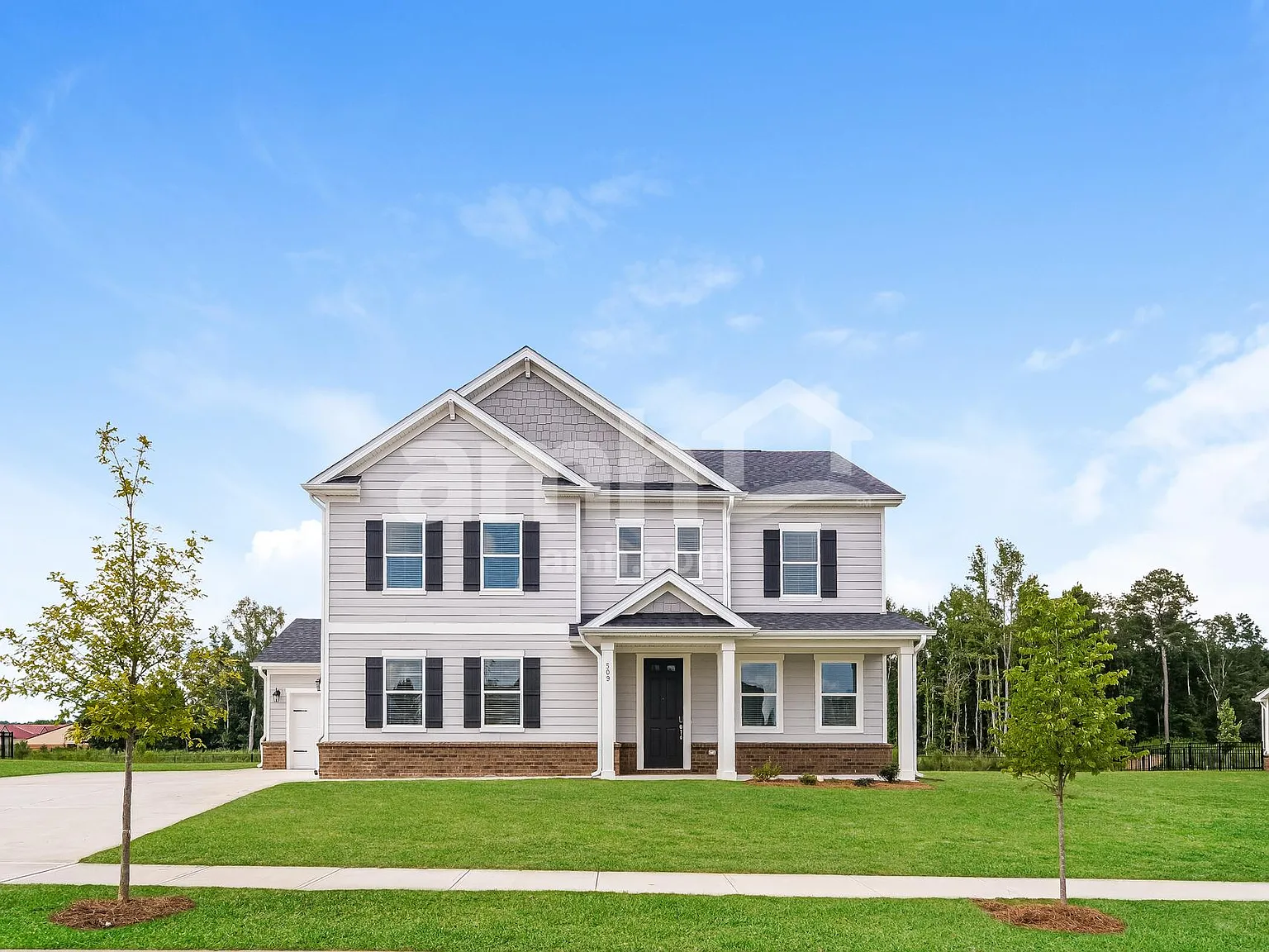 4 bed, 2.5 bath, 2449 sqft, $2,695 — Photo 1