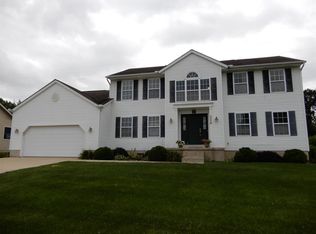 256 Evergreen Dr, Plymouth, IN 46563