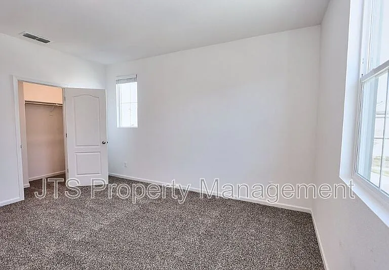 3217 Sunny Gate Ln — Photo 71