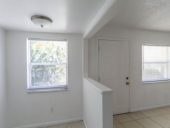 5th image of 2605 E Central Blvd #9CB197145