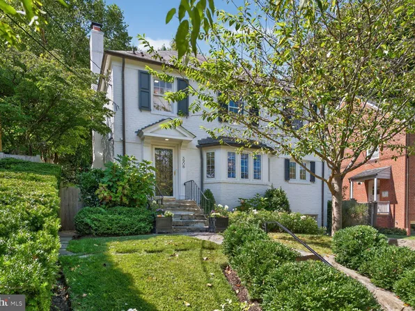 3908 49th St NW, Washington, DC 20016