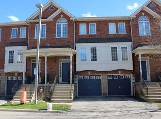 19 Foxchase Ave #46, Vaughan, ON L4L9N1