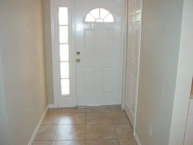 3 bed, 1357 sqft, $1,475 — Photo 3