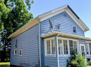766 Buffalo St, Conneaut, OH 44030