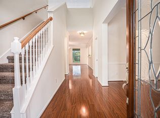 1726 Roaring Springs Ln, Seabrook, TX 77586