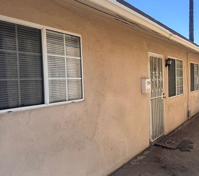 1st image of 3115 E McKenzie Ave #104