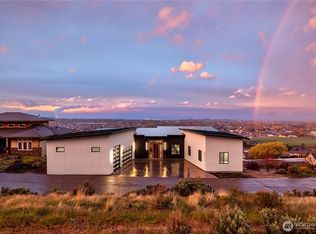 5411 Hershey Lane, West Richland, WA