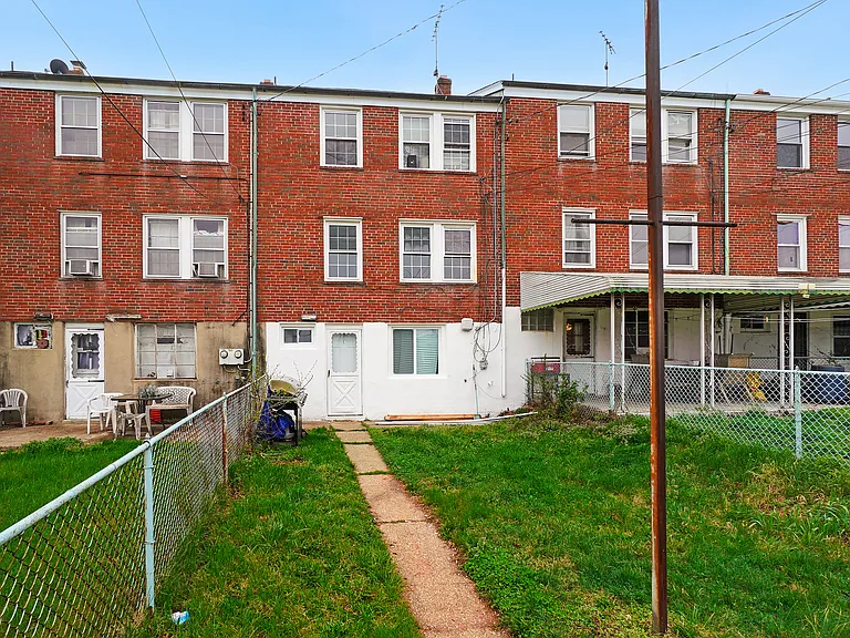 4100 Erdman Ave #1 — Photo 30