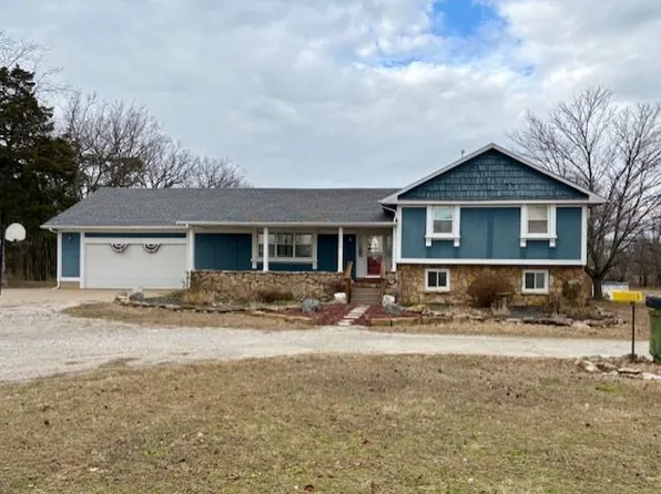 24092 Gray Rd, Dennis, KS 67341