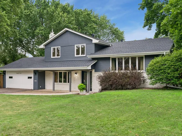 3909 Xylon Ave N, New Hope, MN 55427
