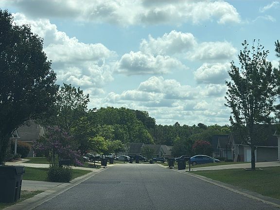 4th image of 464 Camden Cove Cir