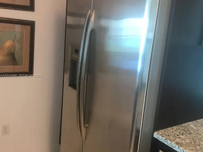 950 Brickell Bay Dr #2000 — Photo 13