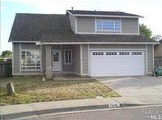 1305 Crane Dr, Suisun City, CA