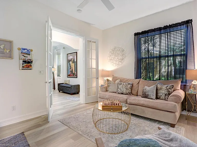 2847 Tiburon Blvd E #8-101 — Photo 33