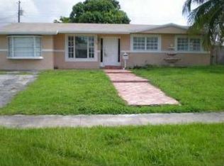 9755 SW 75th St, Miami, FL 33173