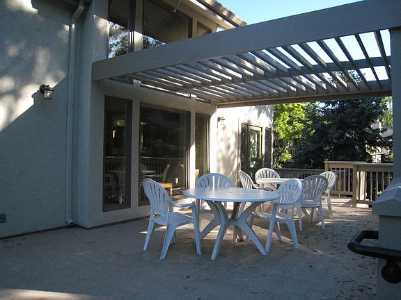 5th image of 19233 Vineyard Ln