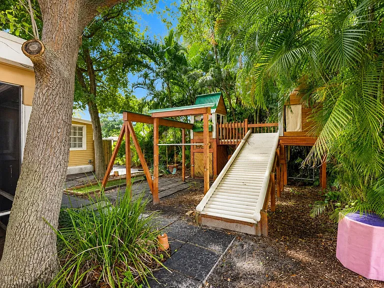 303 Lang Rd #ID1495041P — Photo 30