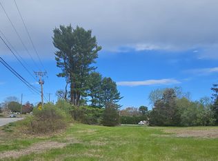 Canterbury Rd, Plainfield, CT 06374