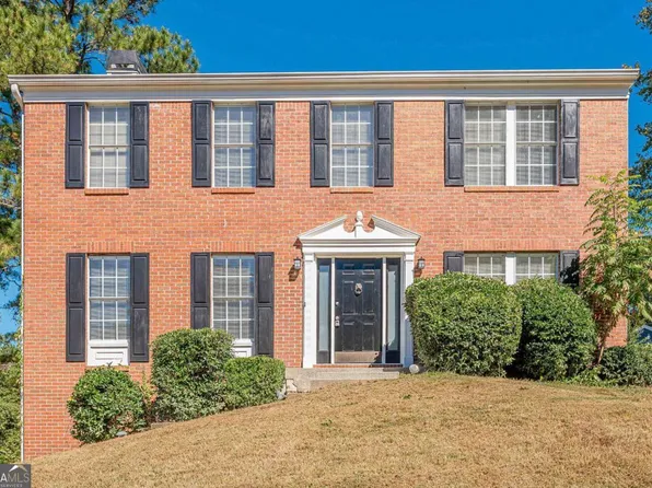 1800 Crescent Hill Dr NW, Acworth, GA 30102