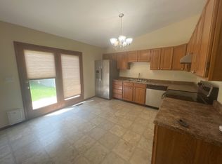 6327 Brent Dr #1, Springfield, IL 62712