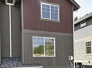 933 B North St #97, Seattle, WA 98103