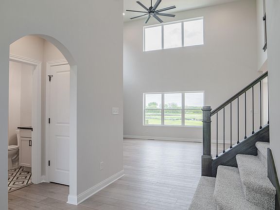 2nd image of 13577 Lakeside Blvd