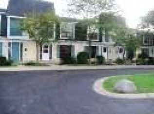 4121 Continental Dr, Waukegan, IL 60087