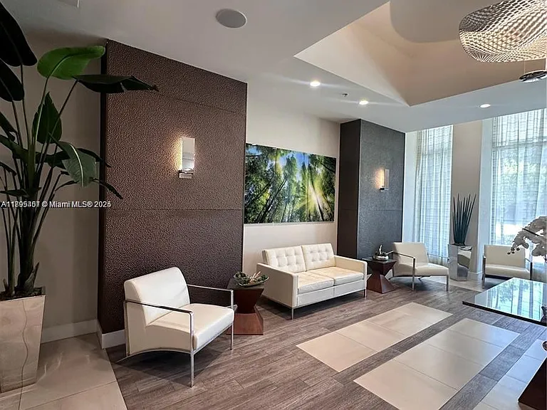 7875 NW 107th Ave #314 — Photo 7