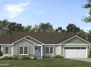345 Revolution Rd, Newport, NC 28570
