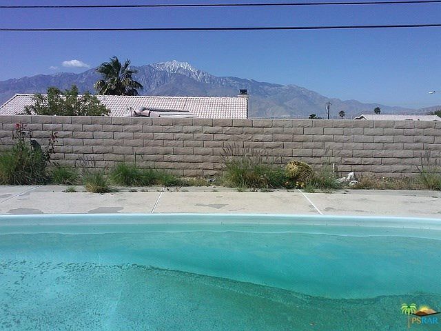 Profound 8 foot pool- Majestic views