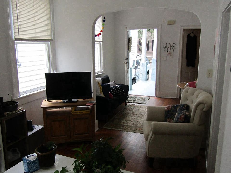2 main rooms