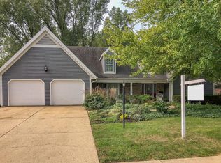 1801 Kevin Ave, Elgin, IL 60123