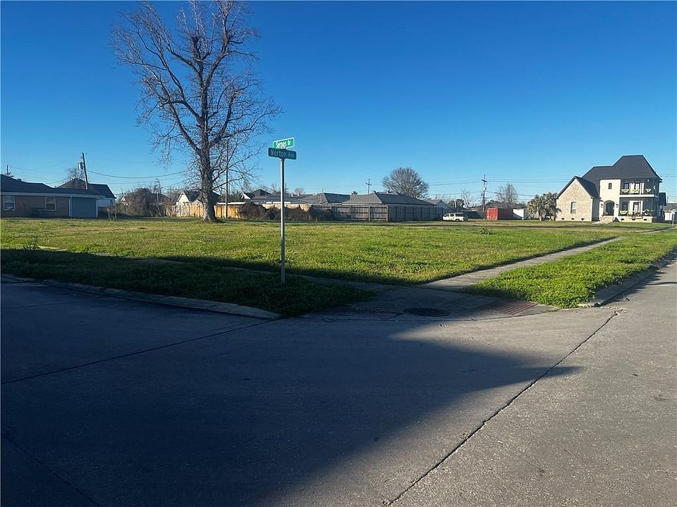 1st image of 500 Norton Ave