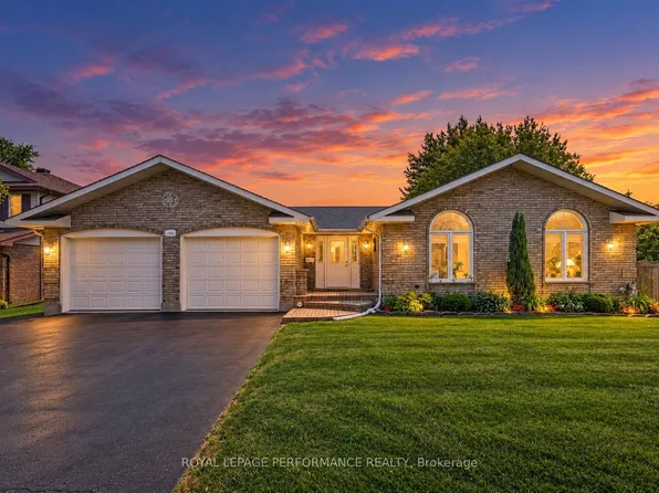 1401 Holy Cross Blvd, Cornwall, ON K6H 6Z5