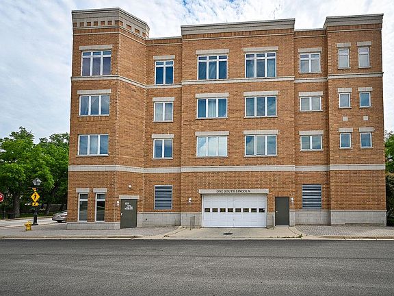 3rd image of 1 S Lincoln Ave APT 202