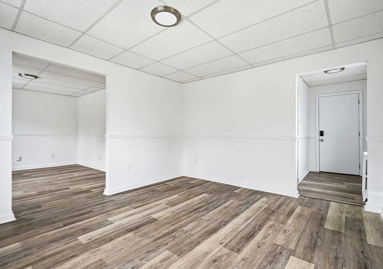 Updated Apartment Homes Near Downtown | 126 W 9th Ave — Photo 4