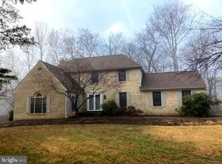 11439 Meath Dr, Fairfax, VA 22030