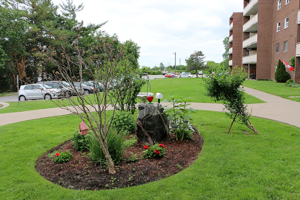 The Cedarview Apartments — Photo 2
