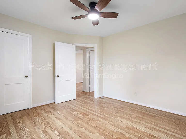 8514 Wetherly Dr — Photo 17