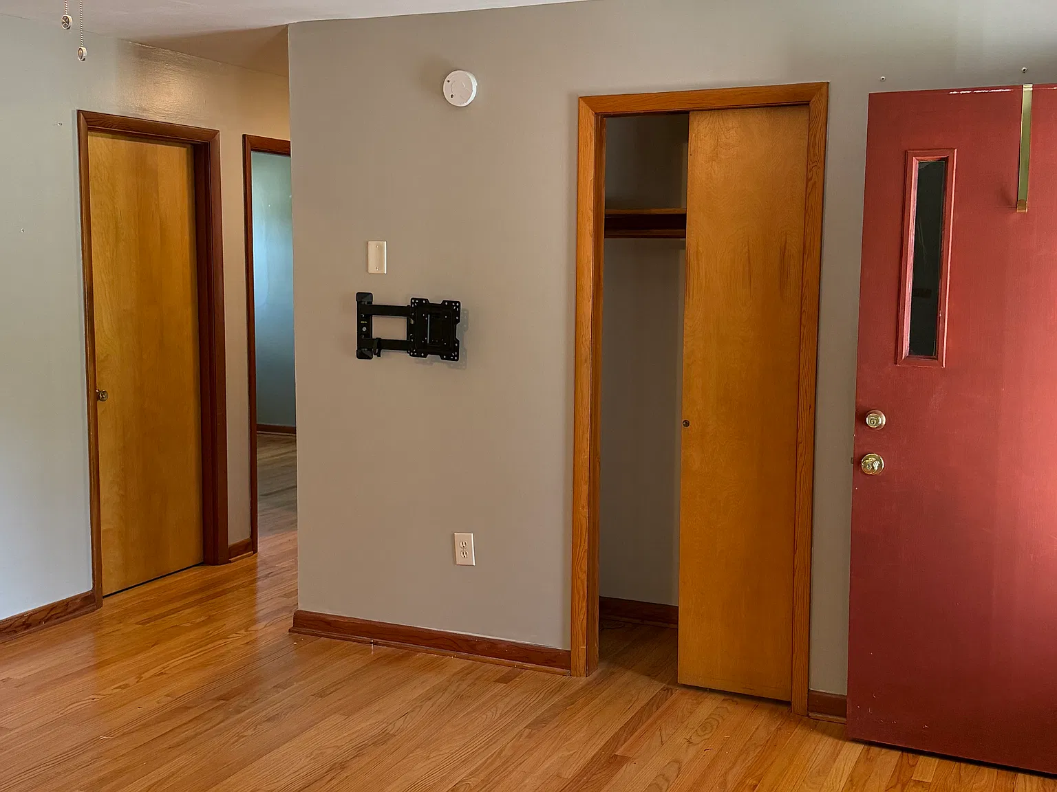 2 bed, 1000 sqft, $1,450 — Photo 4