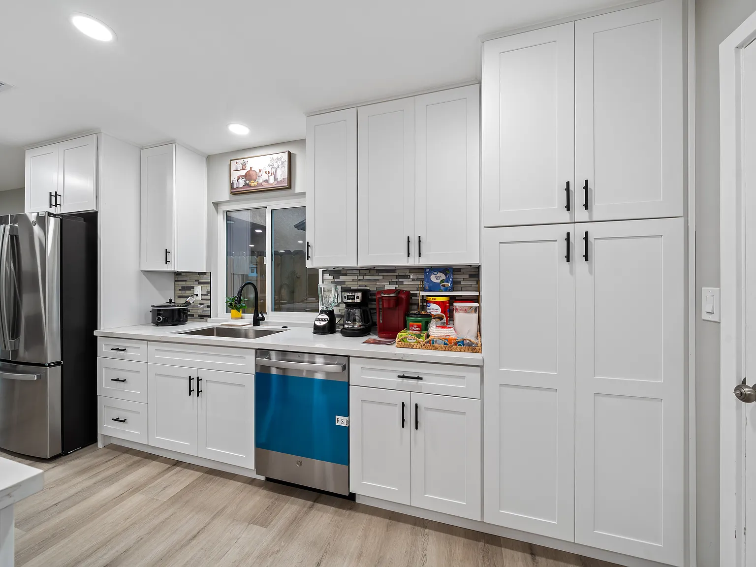 9804 Costa Lago St — Photo 3
