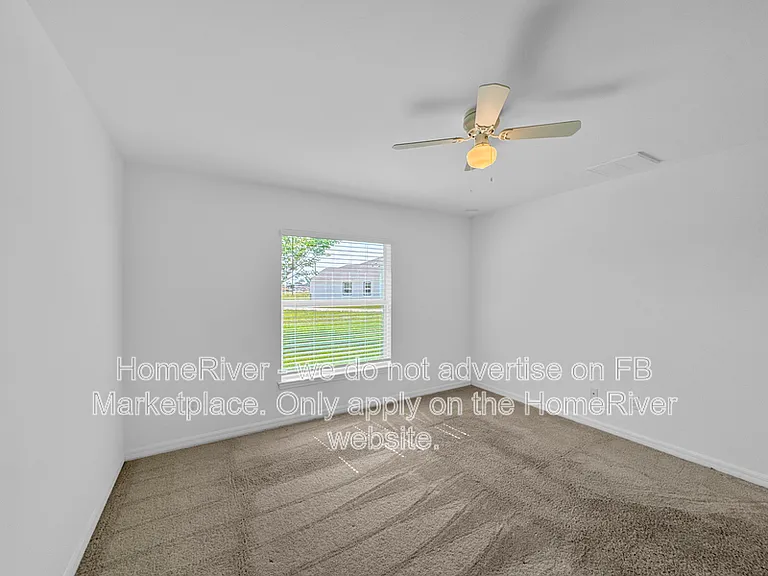 4303 NE 12th Ct — Photo 24