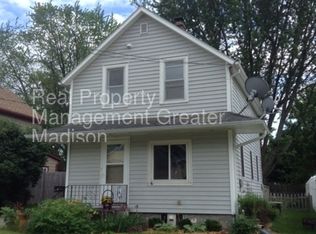 509 4th St, Beaver Dam, WI 53916