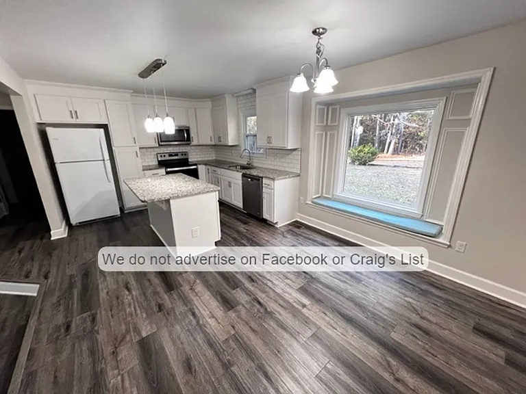 3891 Murphy Rd — Photo 3