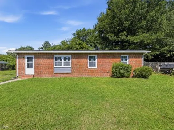 124 Allard Rd, Portsmouth, VA 23701
